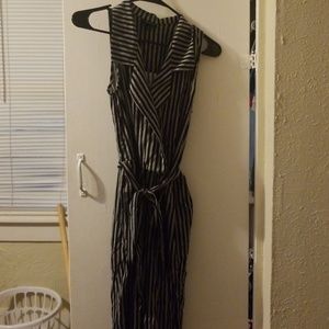 Long striped front-tie jumpsuit with pockets